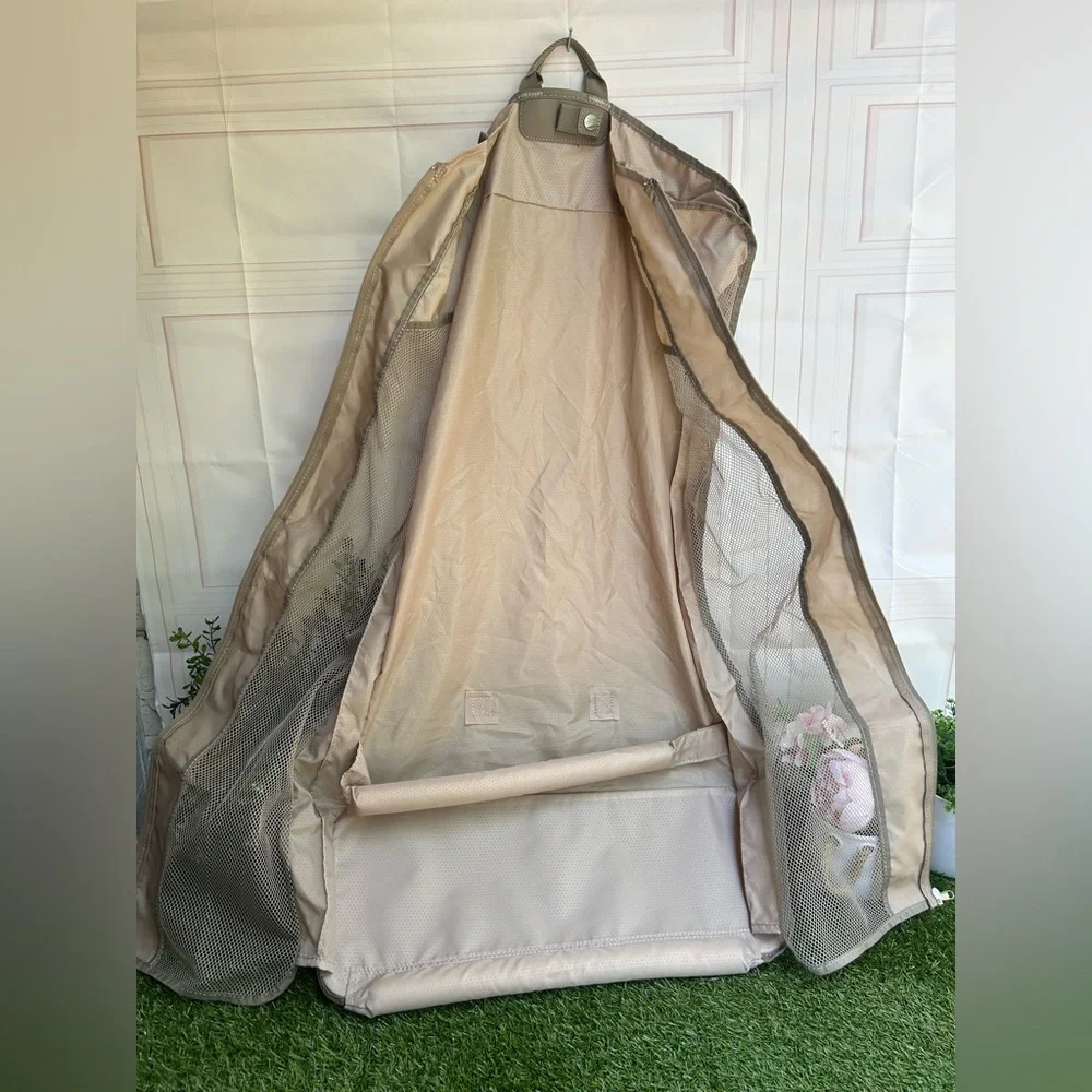 Khaki Garment Bag with Zipper 39” x 20” New